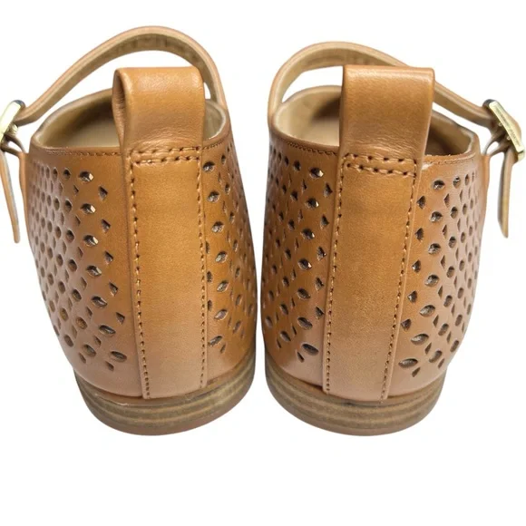 Clarks Women's Fawna Jane Tan Leather Perforated Flats size 9.5 New - Picture 5 of 10